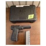 Kel-Tec PMR-30 .22WMR S/N WWDN29 w/ Extra Clip