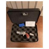 North American Arms .22 Magnum S/N E337623 w/