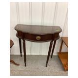 Entryway Table w/drawer 31.5ï¿½x16ï¿½x29.5ï¿½