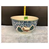 Folk Craft Cabin in the Snow by Tienshan