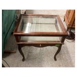 Display Case w/drawer