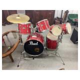 Pearl drum set with stool & tambourine