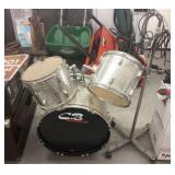 CB percussion drum set