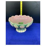 Majolica Daisy Pedestal