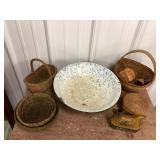 Enamel ware, Baskets & Baldwin wind up Chicken
