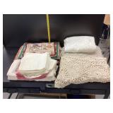 Napkins, table covers, placemats & Christmas
