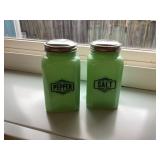 Salt & Pepper Shakers Jadeit