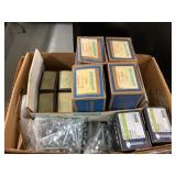 Carriage Bolts & Hex Nuts