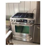 Jenn-Air Gas Stove
