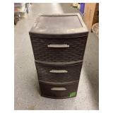Sterilite 3 Drawer storage unit. No wheels