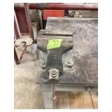 Wilton 6ï¿½ Vise Bring tools to remove