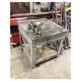 Heavy Duty Work Bench 30.5ï¿½x34.25ï¿½x31.25ï¿½ tall