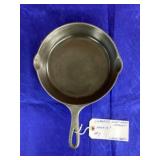 Unmarked Cast Iron Skillet Favorite? #7