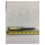 Shut Snap Switch Blade