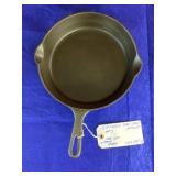 Griswold Cast Iron Skillet #7 Small Logo Grooved