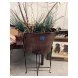 Ducks Unlimited Plant Holder and stand