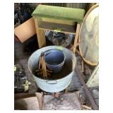 Galvanized tub. Misc