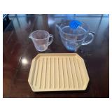 Anchor Hocking Measuring cups & compact bacon