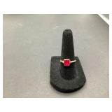 10K Ladies Ring w/Stone Size (7?)