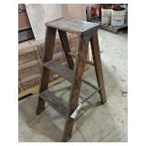 Step ladder 3ft