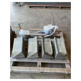 Outdoor light fixtures