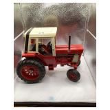 International 1586 Tractor Replica