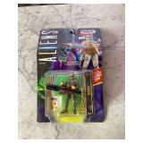 Aliens Bishop Action Figure on Card - Kenner - 1992