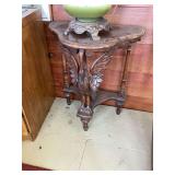 Swan Accent Table walnut