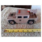 Toy Military Vehicle with Rotating Turret