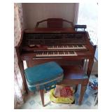 Baldwin Encore Organ with Accessories