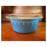 Pyrex Cinderella Bowl with Lid, Snowflake Blue Pattern