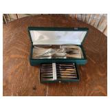 Washington Forge Carving Set with Knives