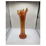 Fenton Marigold Fine Rib Vase HAS CRACKED BASE