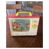 Fisher-Price Giant Screen Music Box TV