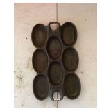 Cast Iron Egg Pan