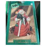 Christmas on Main Street Old World Santa Hand Painted Figurine