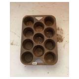 Cast Iron Muffin Pan