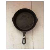 Griswold Cast Iron Skillet, Erie PA, No. 8