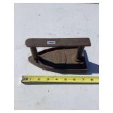 primitive  made in France - french cast iron, reads Paris Graciuex Depose 6 (Rare)