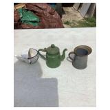Enamelware pitcher, Pot,