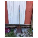 Garden Spade with Wood Handle