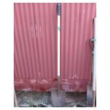 Round Point Shovel with Wood Handle