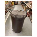 Rubbermaid Roughneck Wheeled Trash Can