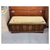 Lane Cedar Chest