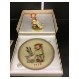 Hummel Annual Plate 1974 In Bas Relief and Statue