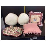 Pillows & Placemats