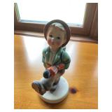 Goebel Hummel Figurine - "The Wanderer"