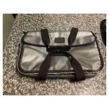 Pyrex Glass Baking Dish with Insulated Carrier