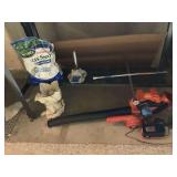 Black ￼& decker blower sheers battery operated