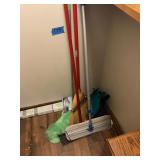 Mop, duster, dust broom